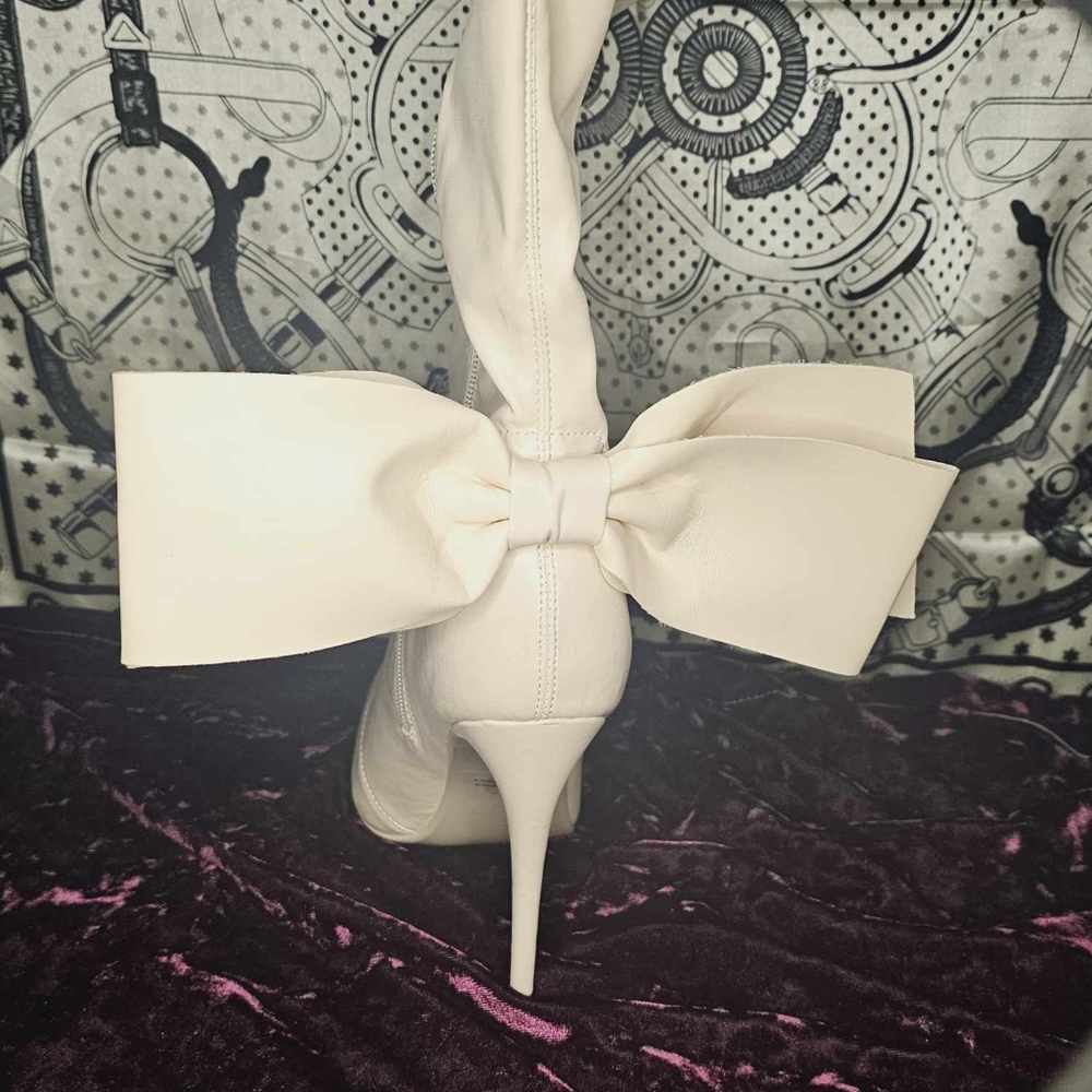 Pink Coquette Ribbon Boots size 8.5 - Picture 3 of 6
